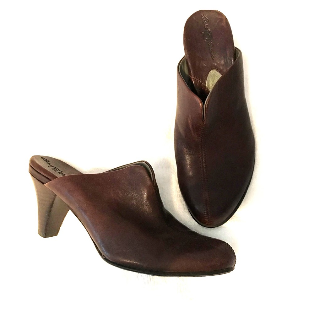 Born Crown brown leather slides. Size 9